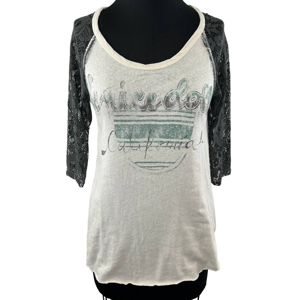 FREE PEOPLE White Venice Dolls California Raglan Lace Sleeve Distressed Shirt XS